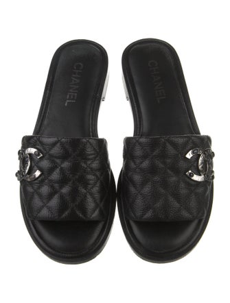 Chanel 2022 Interlocking CC Logo Slides