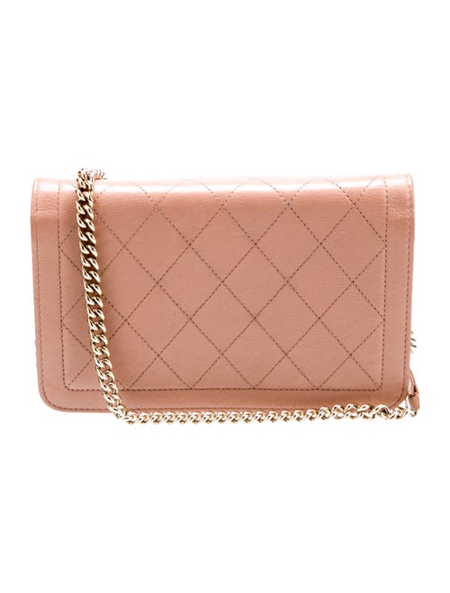 Chanel Label Click Wallet On Chain