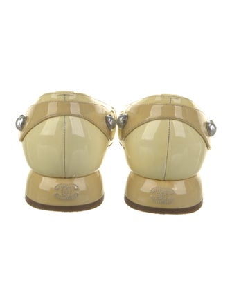 Chanel 2014 Interlocking CC Logo Pumps