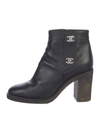 Chanel Interlocking CC Logo Leather Boots