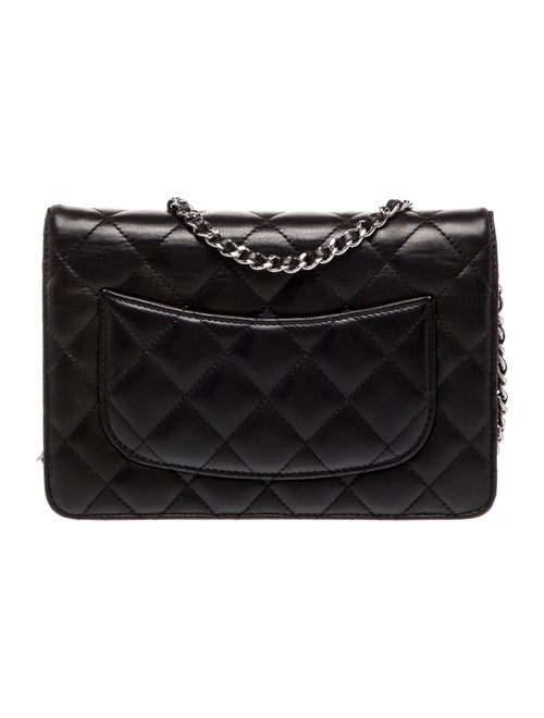 Chanel Classic Wallet On Chain