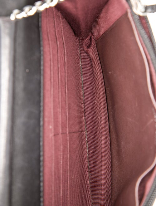 Chanel Classic Wallet On Chain