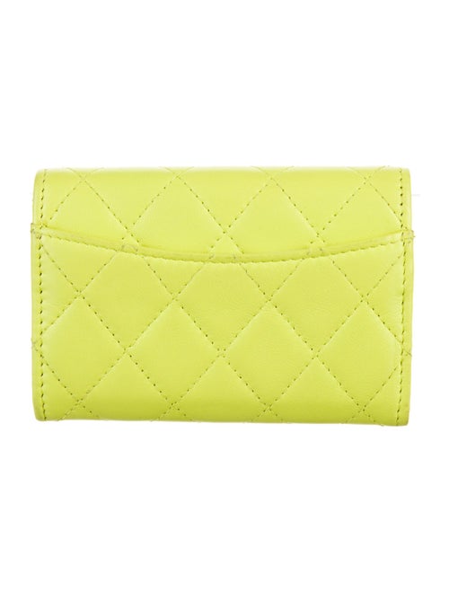 Chanel 2021 Interlocking CC Logo Compact Wallet