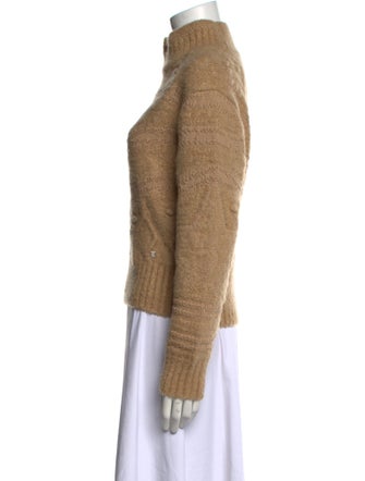 Chanel 2023 Coco Neige Sweater