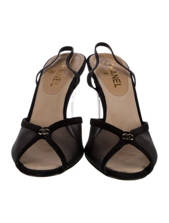 Chanel 2011 Interlocking CC Logo Slingback Sandals