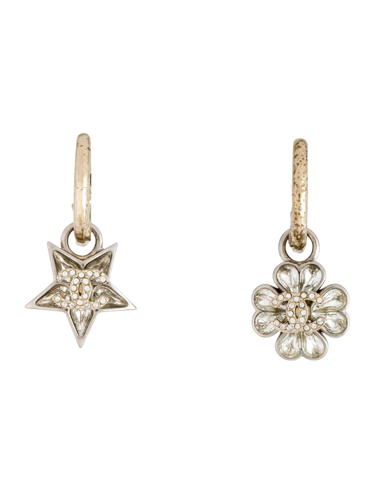 Chanel 2023 Strass CC Star & Clover Drop Clip-On Earrings