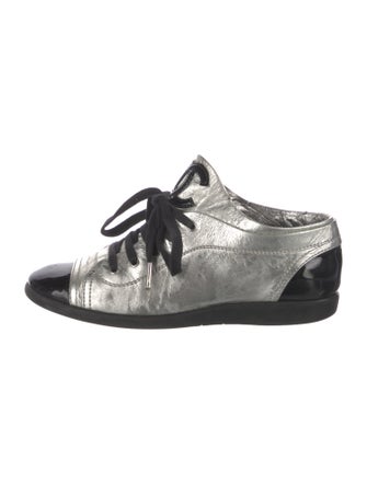 Chanel Interlocking CC Logo Leather Sneakers