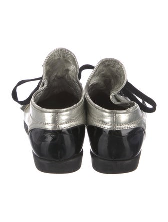 Chanel Interlocking CC Logo Leather Sneakers