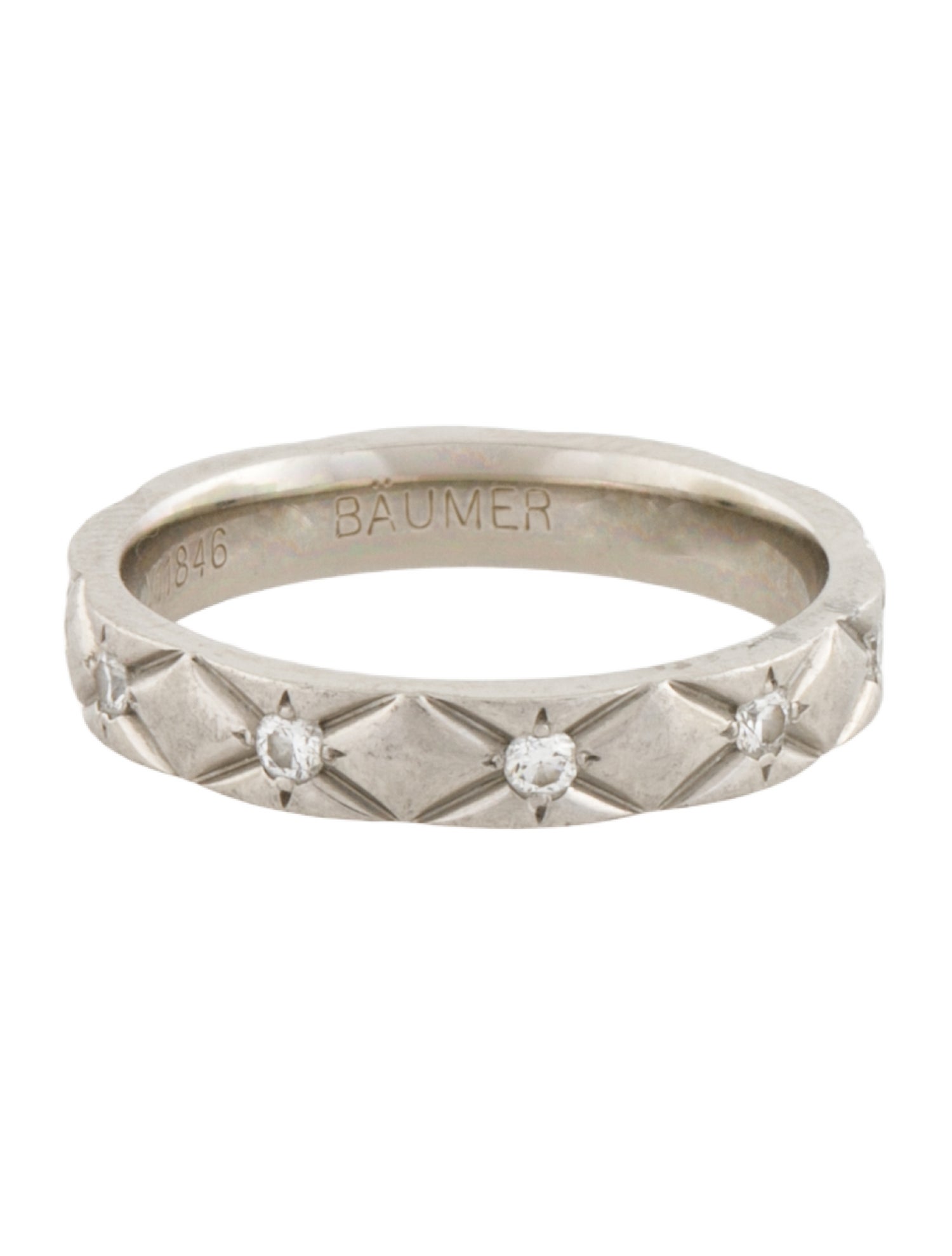 Chanel Platinum Diamond Matelassé Ring
