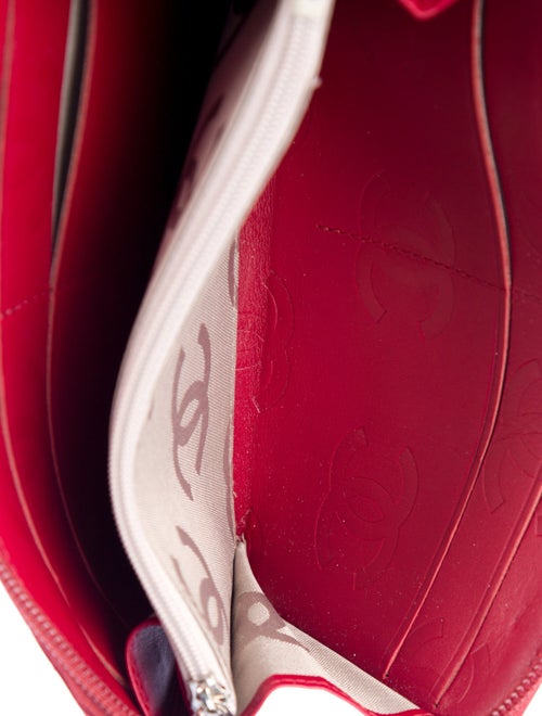 Chanel 2010-2011 Ligne Cambon Continental Wallet