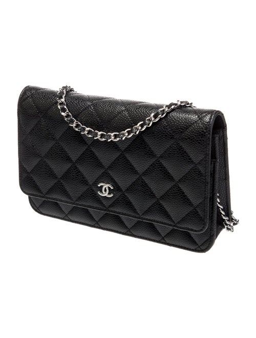 Chanel Classic Wallet on Chain