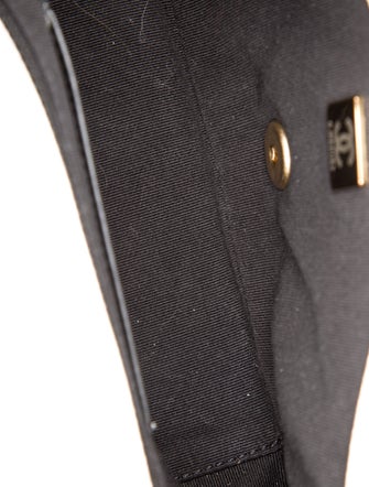 Chanel 2022 Mini Never Ending Flap Bag