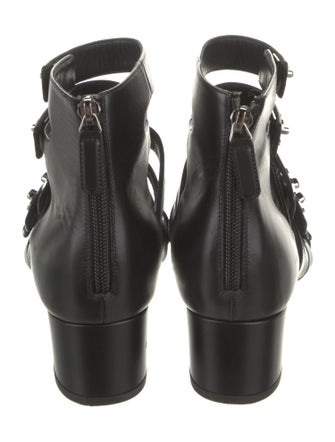 Chanel Interlocking CC Logo Leather Gladiator Sandals