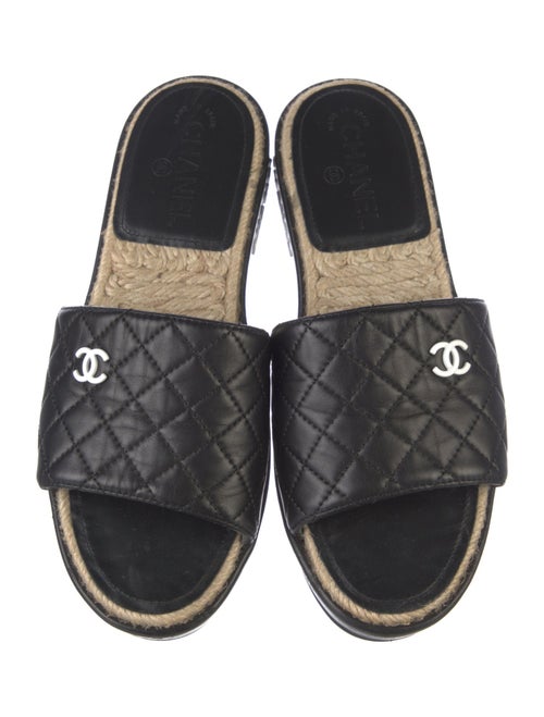 Chanel Interlocking CC Logo Leather Slides