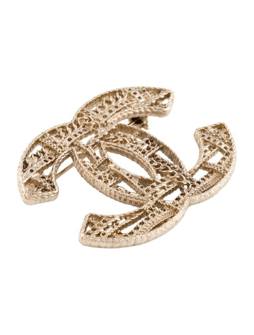 Chanel Chain Tweed CC Brooch