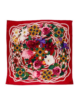 Chanel Silk Late 1980's - Early 1990's Scarf