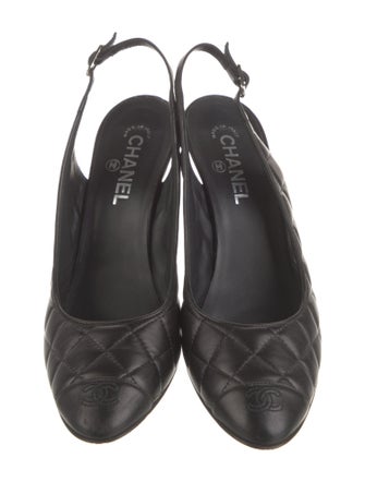 Chanel Interlocking CC Logo Leather Slingback Pumps