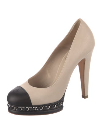 Chanel 2013 Interlocking CC Logo Pumps