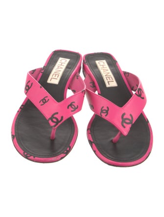 Chanel 2022 Coco Beach Slides