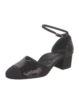 Chanel Interlocking CC Logo Sequins D'Orsay Pumps