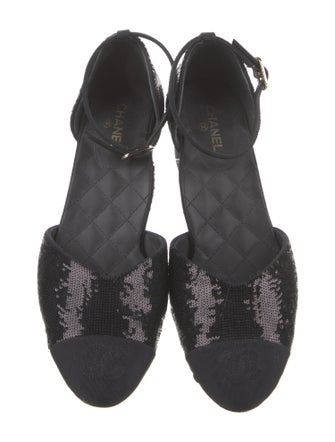 Chanel Interlocking CC Logo Sequins D'Orsay Pumps