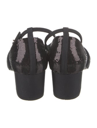 Chanel Interlocking CC Logo Sequins D'Orsay Pumps