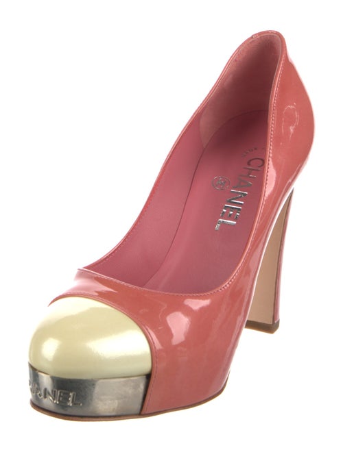 Chanel 2011 Interlocking CC Logo Pumps