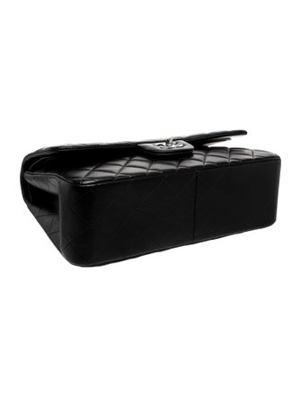 Chanel Jumbo Classic Double Flap Bag