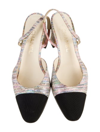 Chanel Interlocking CC Logo Grosgrain Trim Slingback Pumps