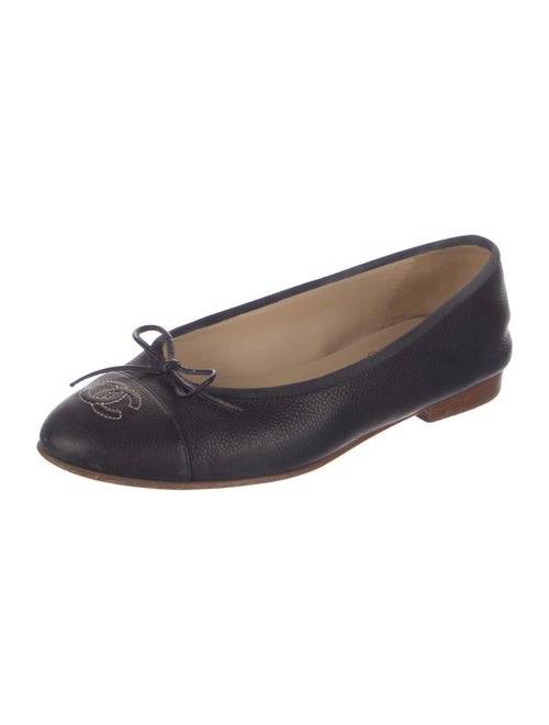 Chanel Interlocking CC Logo Leather Ballet Flats