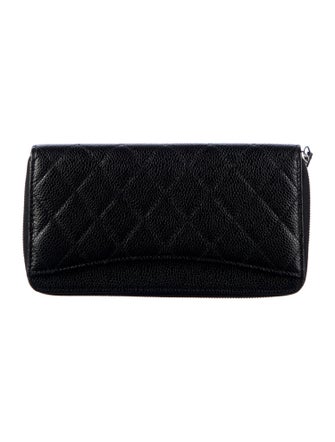 Chanel Interlocking CC Logo Wallet