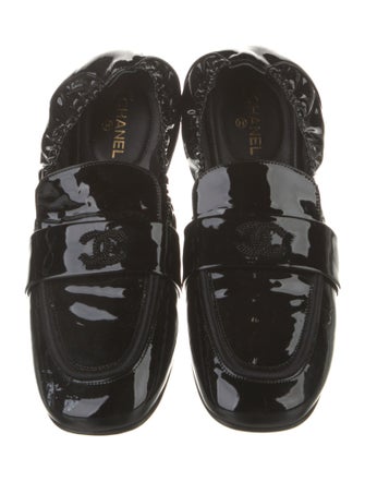 Chanel Interlocking CC Logo Patent Leather Loafers