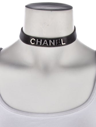 Chanel 'CHANEL' Mesh Choker Necklace