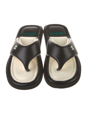 Chanel Interlocking CC Logo Leather Slides