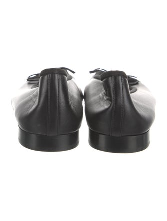 Chanel Interlocking CC Logo Leather Ballet Flats