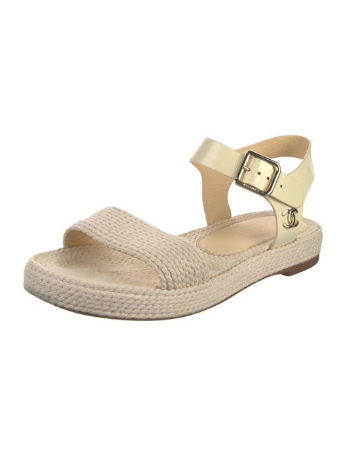 Chanel 2018 Interlocking CC Logo Espadrilles