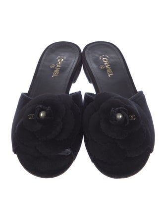 Chanel 2024 Interlocking CC Logo Slides