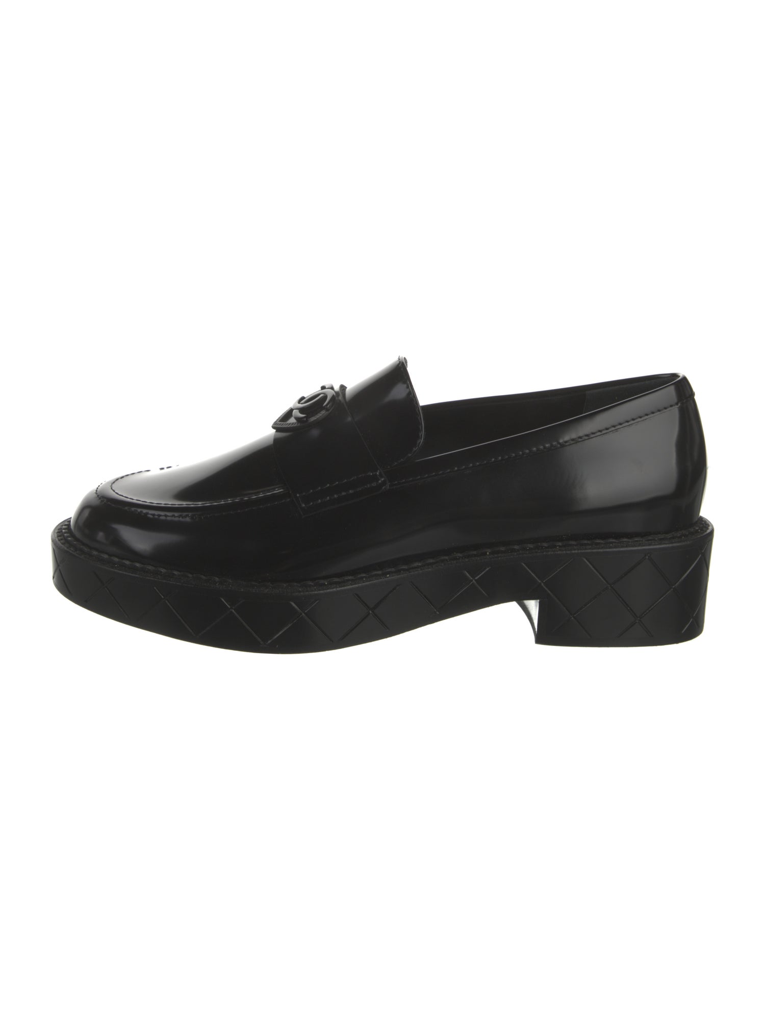 Chanel 2024 Interlocking CC Logo Loafers