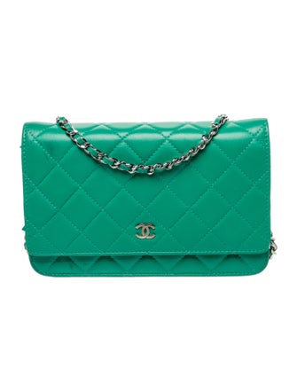 Chanel Classic Wallet on Chain