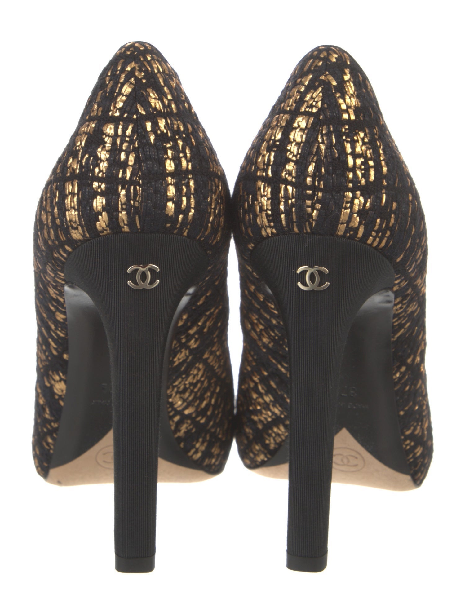 Chanel Interlocking CC Logo Tweed Pumps