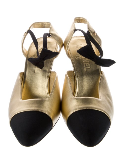 Chanel 2020 Interlocking CC Logo Slingback Pumps