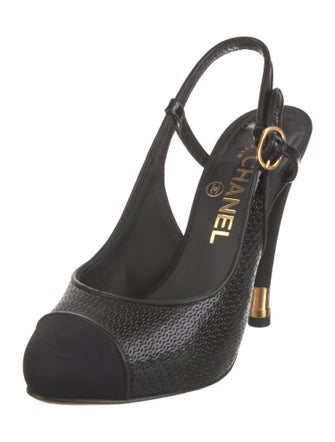 Chanel Interlocking CC Logo Patent Leather Slingback Pumps