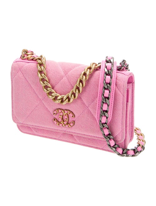 Chanel Denim 19 Wallet On Chain