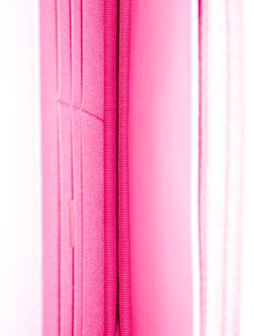 Chanel Denim 19 Wallet On Chain