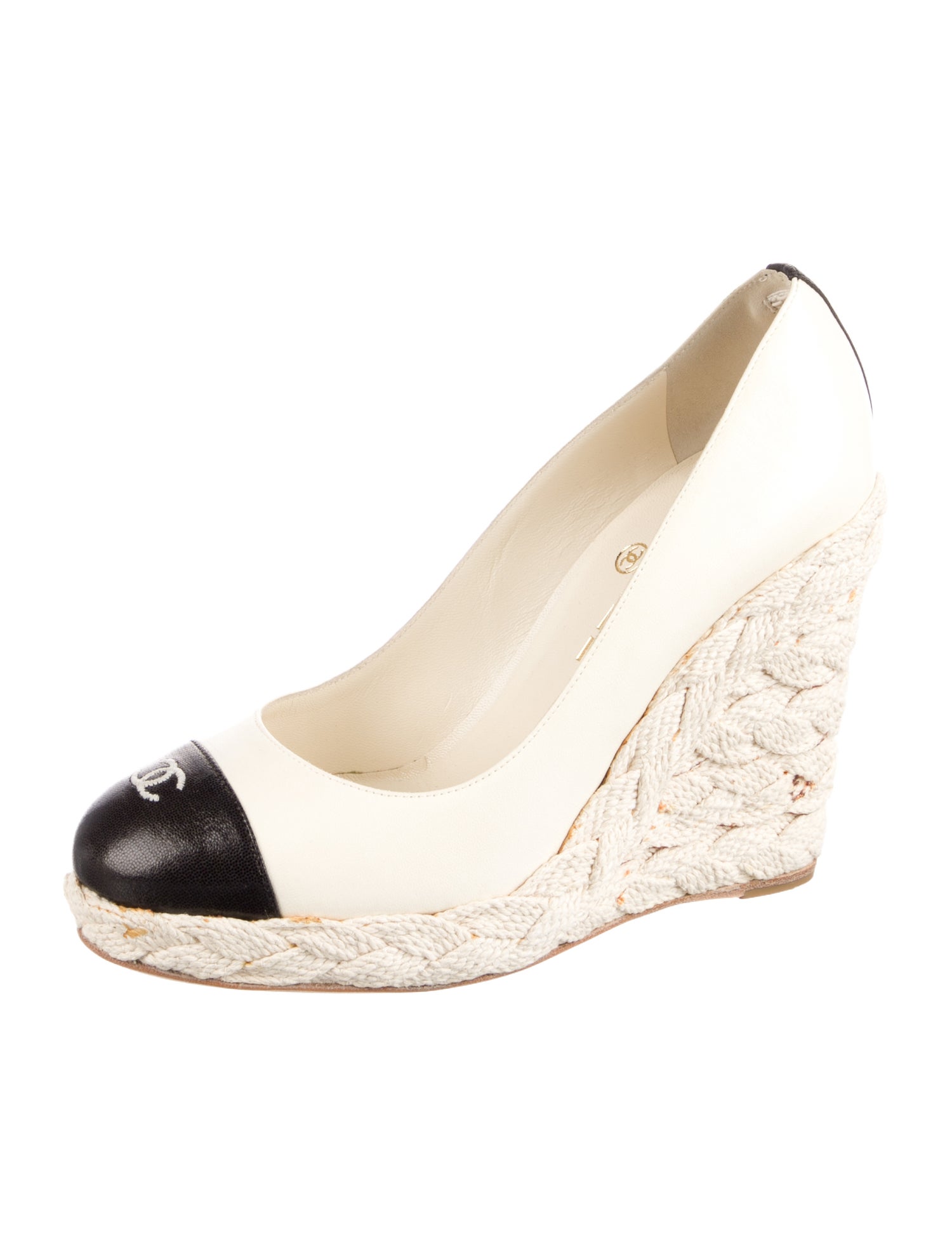 Chanel Vintage 2010 Pumps
