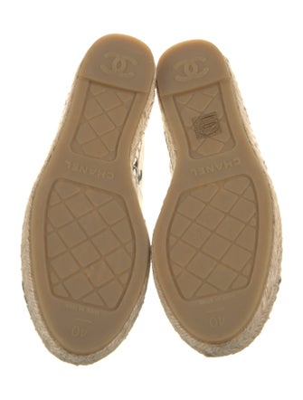 Chanel 2022 Interlocking CC Logo Espadrilles
