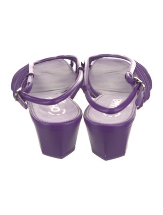 Chanel Interlocking CC Logo Leather Slingback Sandals