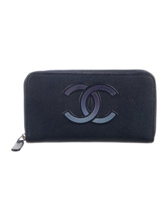 Chanel 2019 Compact Continental Wallet