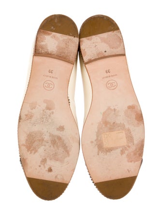 Chanel Interlocking CC Logo Leather Ballet Flats