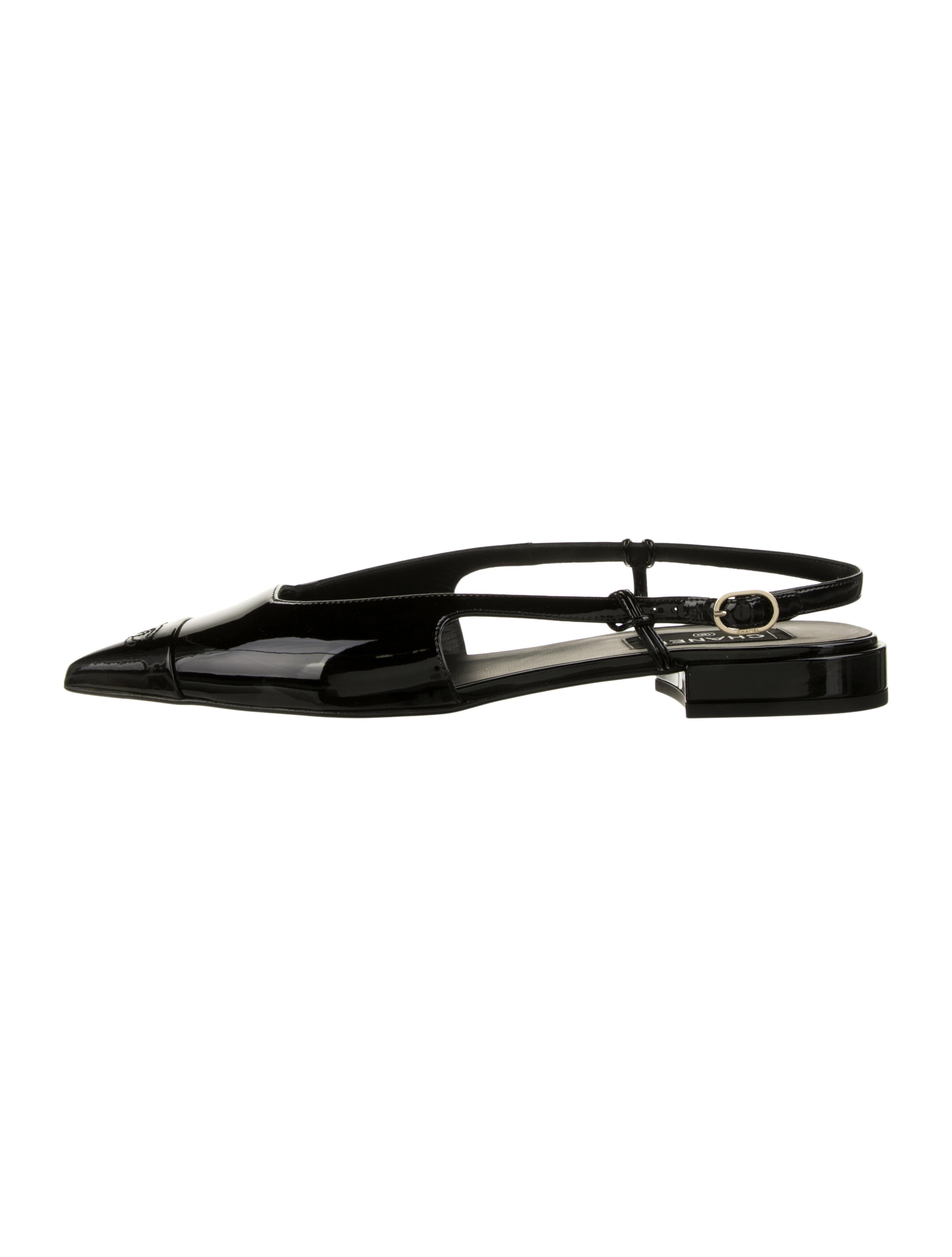Chanel 2022 Interlocking CC Logo Slingback Flats